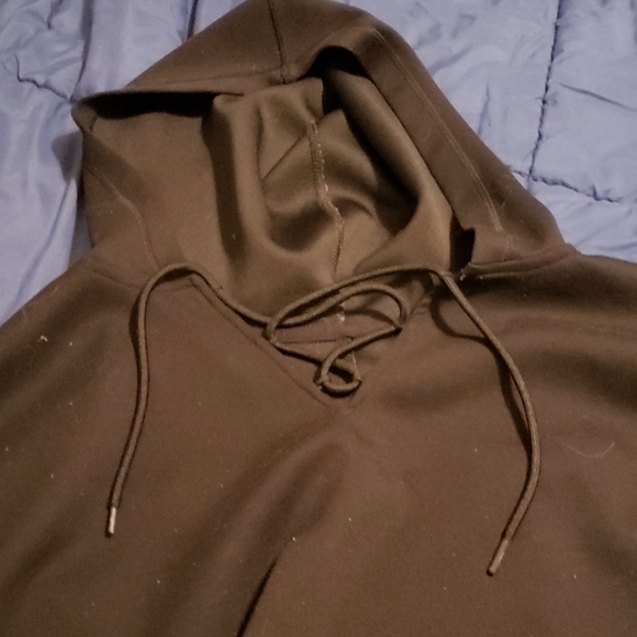 Sweatshirt - Picture 2 of 2